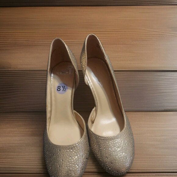 Andiamo Gold Rose High Heels Pumps Prom Wedding Homecoming Shoes Size 8.5 Heels - Picture 1 of 8